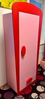 Šatní skříň IKEA MAMMUT