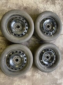 4x plechová kola s pneu 205/55 R16