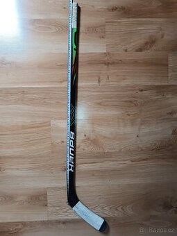 Dětská hokejka Bauer Vapor