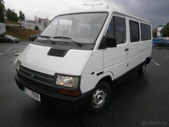 RENAULT TRAFIC 2,5 D 9-MIST JEN 170TKM