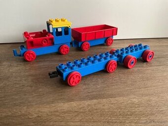 Lego duplo mašinka, nákladní vagón + 2 podvozky