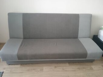 Rozkládací gauč