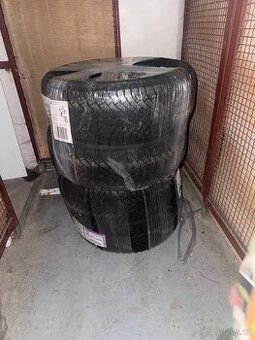 Zimní pneu nexen 195/50 R15