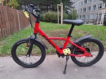 Dětské kolo 900 4-6 let Racing BTWIN červené