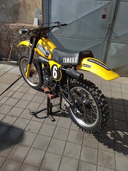 Yamaha YZ 125/ r.v.1977 -motocross veterán+ND
