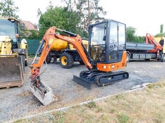 Mini bagr HITACHI ZX 19, 2022,Hydraulická svahovka TOP stav