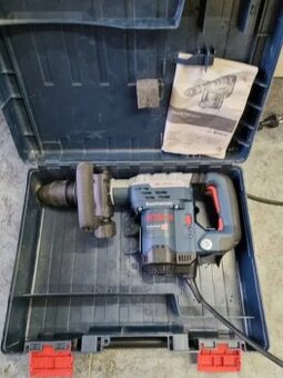 BOSCH GSH 5 CE Sekací kladivo s SDS max