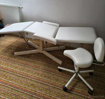 Kosmetické lehátko a židlička