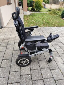 Prodám elektrický invalidní vozík