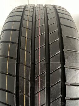 Letní pneu 4x Bridgestone 225/40/19 99%