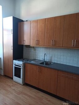 Pronájem bytu 2+1 Holešov - 1