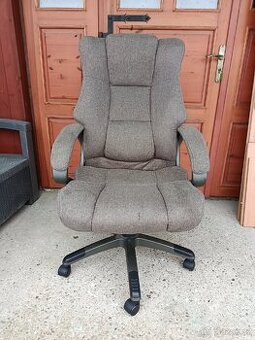 Kancelářské křeslo