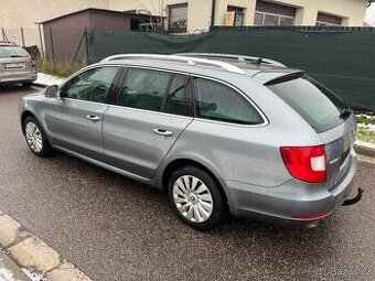 Škoda Superb 2 Elegance 2.0 TDi 125kW DSG F1 xenon