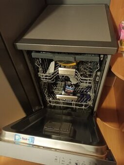 Nepoužitá myčka nádobí Beko