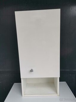 Skříňka do koupelny