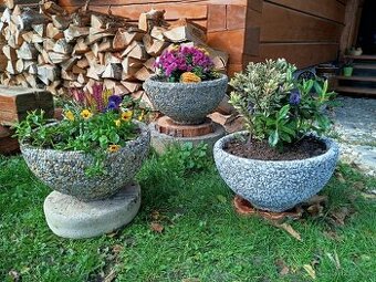 Okrasný betonový květináč Verona