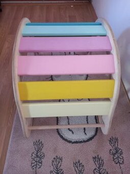 Hinta dřevěná houpačka duha