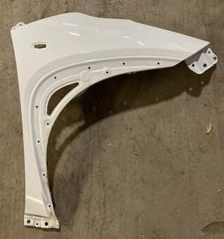 Pravy predni blatnik Toyota Aygo X