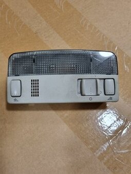 Přední stropní osvětlení