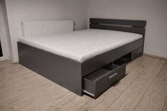 Multifunkční postel 160x200 zásuvkami, rošty a matrací. Šedá