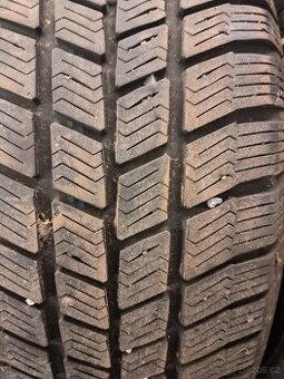215/65 R15