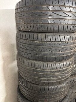 Falken 215/40 r17