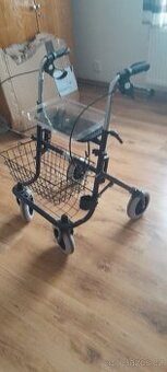 invalidní chodítko