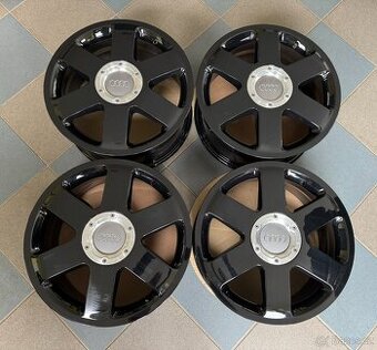 originální alu kola Audi 17", rozteč šroubů 5x100