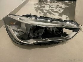 Bi-xenon světlomet BMW X1 F45