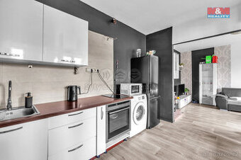 Prodej bytu 1+kk, 38m², Dvůr Králové nad Labem, Žirecká ul.