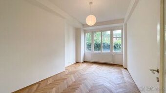 Prima nezařízený byt 1+kk, cca 24,3m2, na Starém městě, blíz
