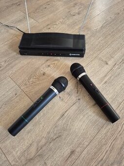 Karaoke set