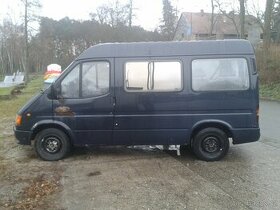 Prodám na Ford Tansit Autobus 1996-2000