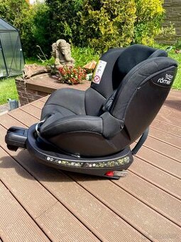 Britax Romer Dualfix M-Size