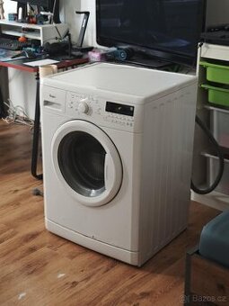 Pračka Whirlpool AWO/C 7121