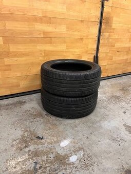 Letní pneu 215/45/16