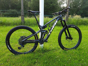 Trek Slash 8 2022