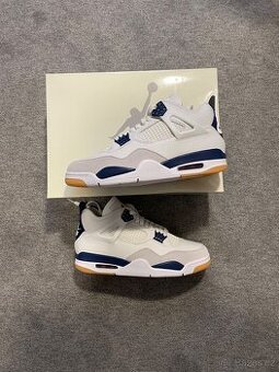 Jordan 4 SB Navy
