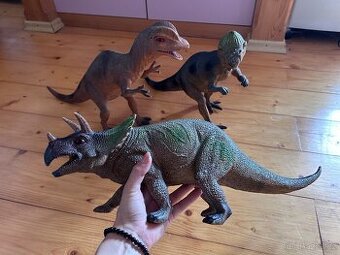 Figurky dinosaurů a dalších zvířat - 1