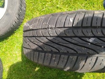 185/65 R15