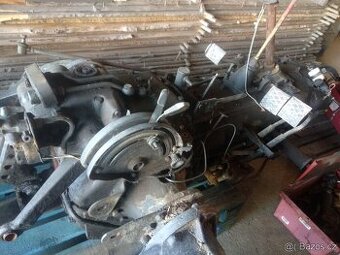 Podvozek Zetor 6911...........