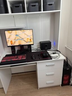 Pc herní (RTX 3060Ti 8GB) + příslušenství