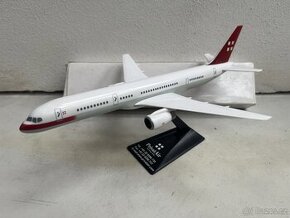 Privat Air Boeing 757 1:200