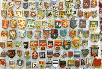odznaky - heraldika, místopis, příroda, hrady, zámky, erby