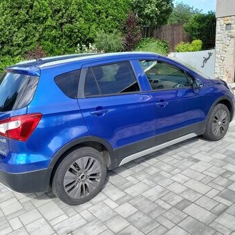 SUZUKI - S CROS 4x4
