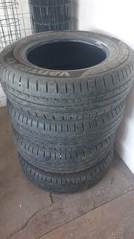 Letní pneu 195/70/15C - 1