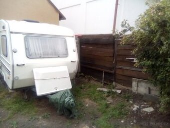 Prodám polský obytný přívěs n126n r.v88