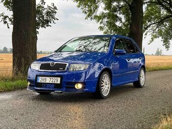 Škoda Fabia RS look
