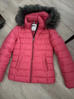 Znackova bunda Tommy hilfiger