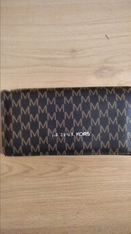 Dámská peněženka